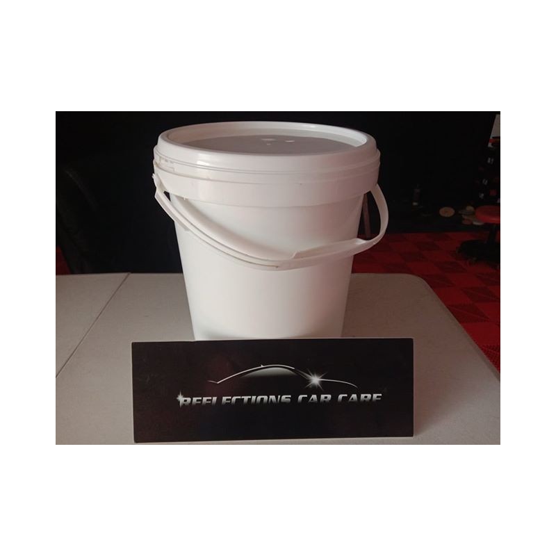 RCC Bucket with Grit Guard and Sticker
