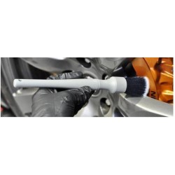 Detail Factory Ultra Soft Detailing Brush Red